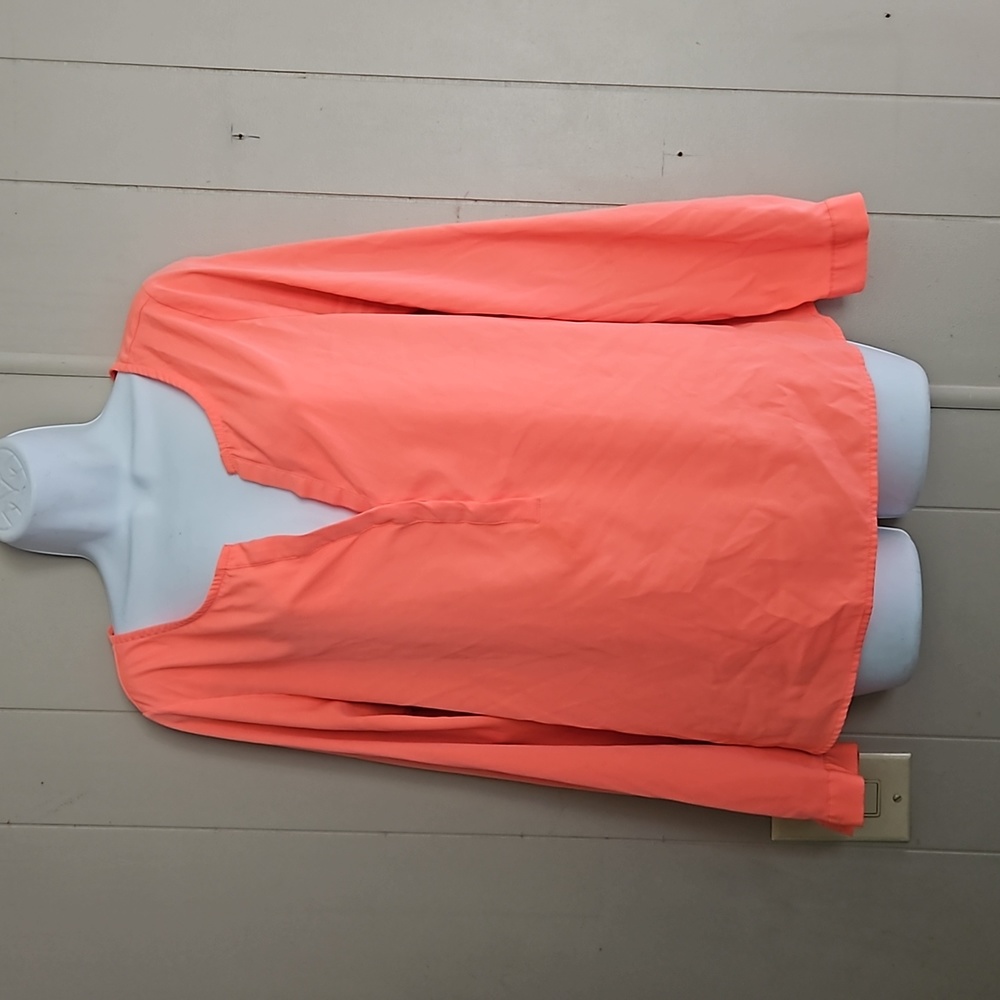 EUC Ladies American Eagle Blouse Size Large